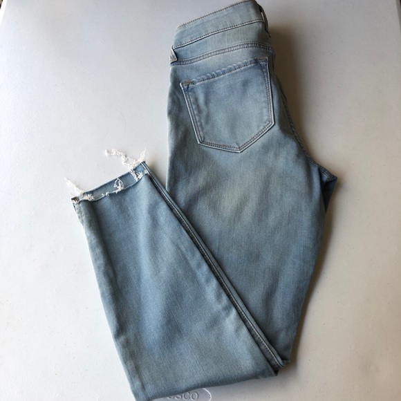 Old Navy Denim - Old Navy Rockstar Super Skinny Built in Warm Jeans